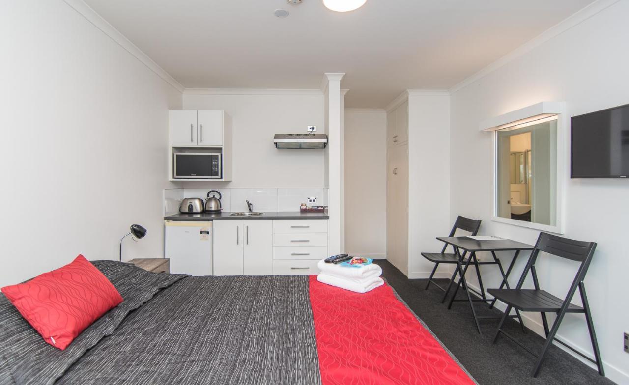 The Hibernian Studio Apartments - 4 Latter Street Тимару Екстериор снимка